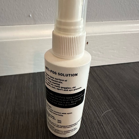 Speedo anti fog goggles or glasses spray - barely used - Picture 2 of 2